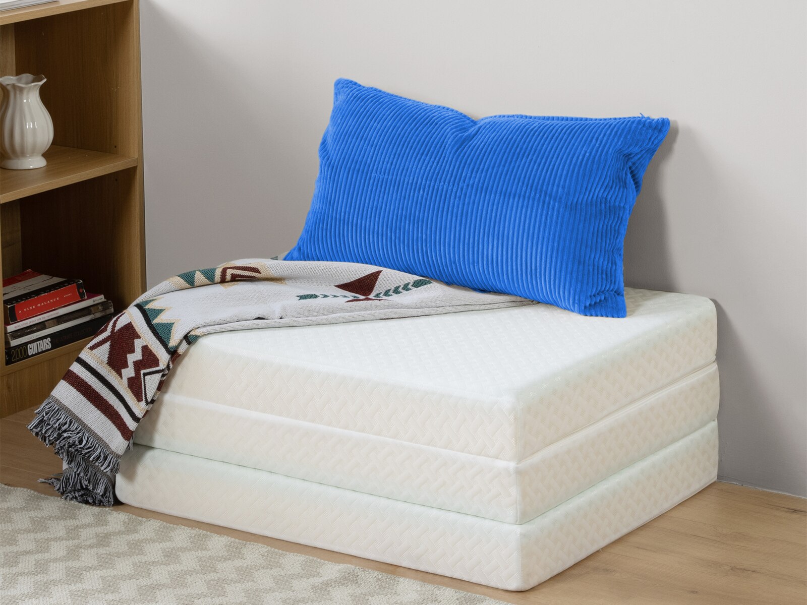 4" Traditional Tri-Fold Sleeper